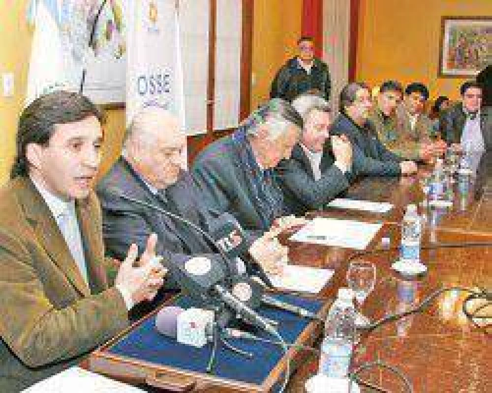 Invierten m�s de 1 mill�n para que la zona sur de Barreal tenga agua potable