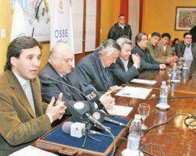Invierten m�s de 1 mill�n para que la zona sur de Barreal tenga agua potable