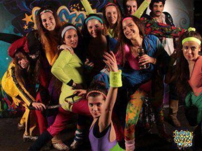 �Con lluvia y todo, no se va a suspender�, adelantan los organizadores de la Fiesta de Disfraces 