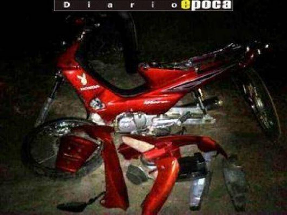 Robaron la moto a un polic�a y a las 2 horas la hallaron desarmada