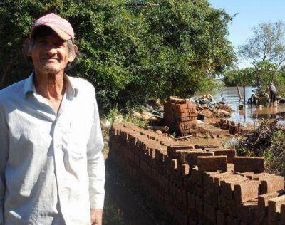 La Tosquera: el r�o arruin� el trabajo de familias con obrajes