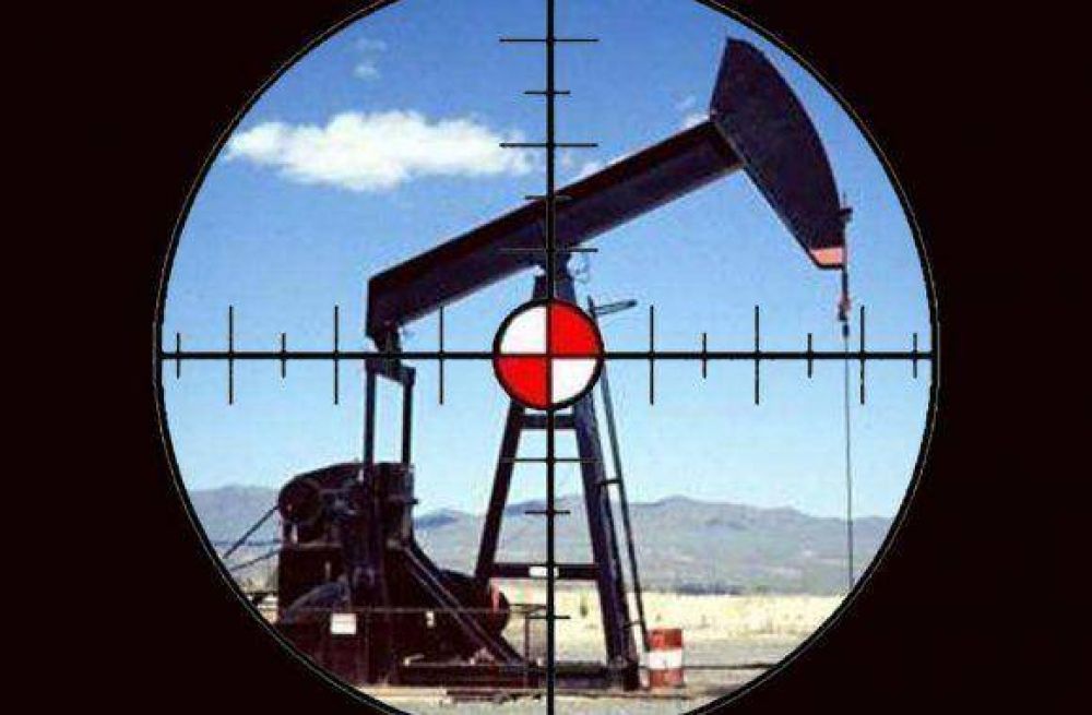 En medio de las "dudas" se aprueban los contratos petroleros