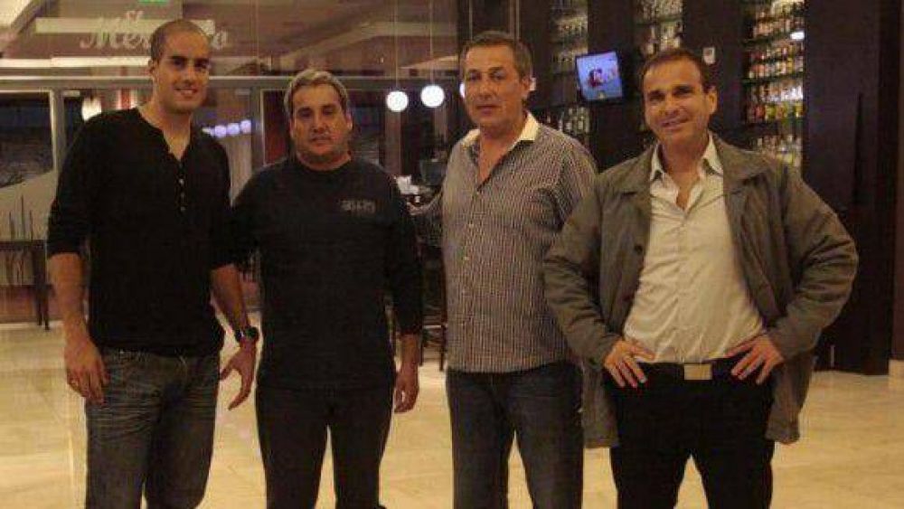 El �Santo� comenz� a mostrar las nuevas caras