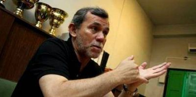 Miadiosqui reconoci� contactos con el Pincha por Luna