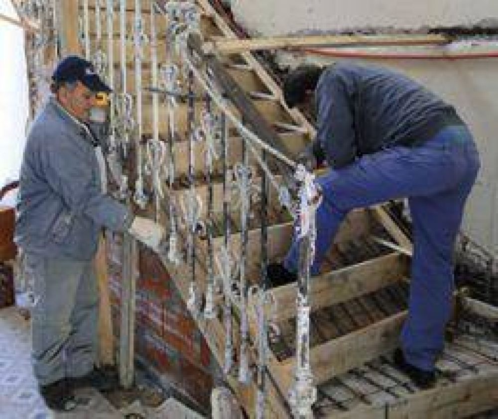 Contin�an las obras en el Palacio Municipal 