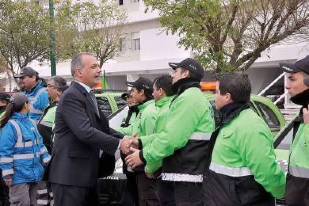 El gobernador lanz� el plan invernal de seguridad vial 2013 en Chubut