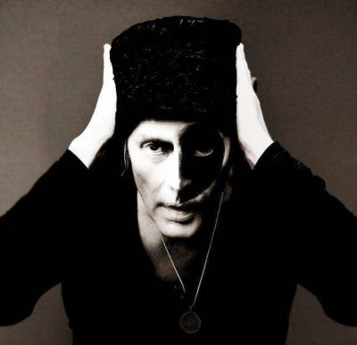 Peter Murphy regresa a Buenos Aires para festejar el 35 aniversario de Bauhaus