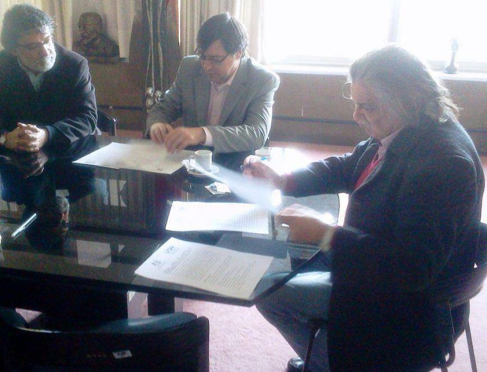 Avellaneda: UNDAV firm� Convenio con la Biblioteca Nacional