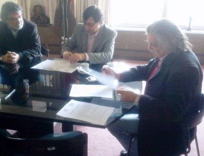 Avellaneda: UNDAV firm� Convenio con la Biblioteca Nacional