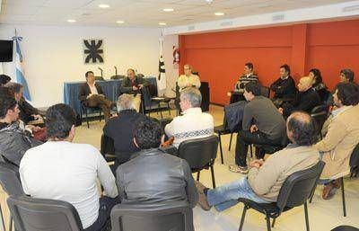 La Mesa Nacional de la Industria Naval tambi�n reclam� el dragado del acceso al puerto marplatense