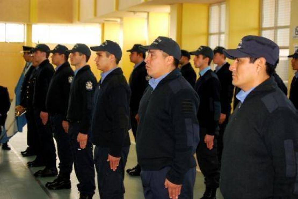 21 Agentes nuevos de Polic�a en Perito Moreno