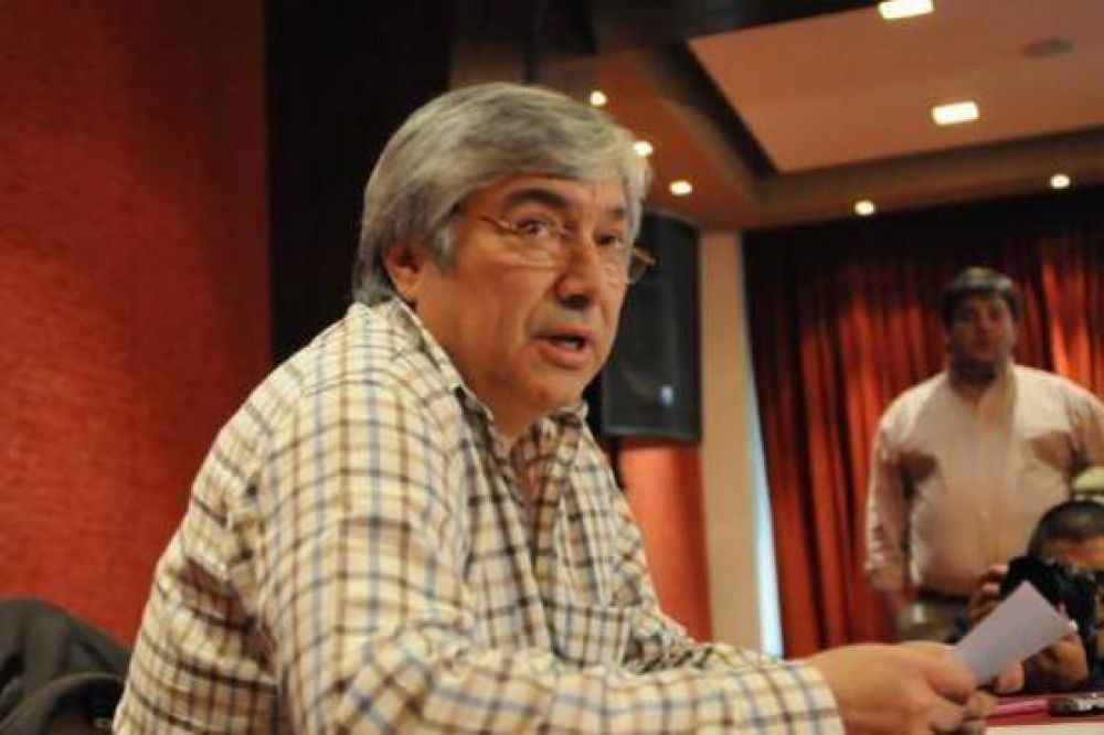 Desestimaron una querella de L�zaro B�ez contra Leonardo Fari�a