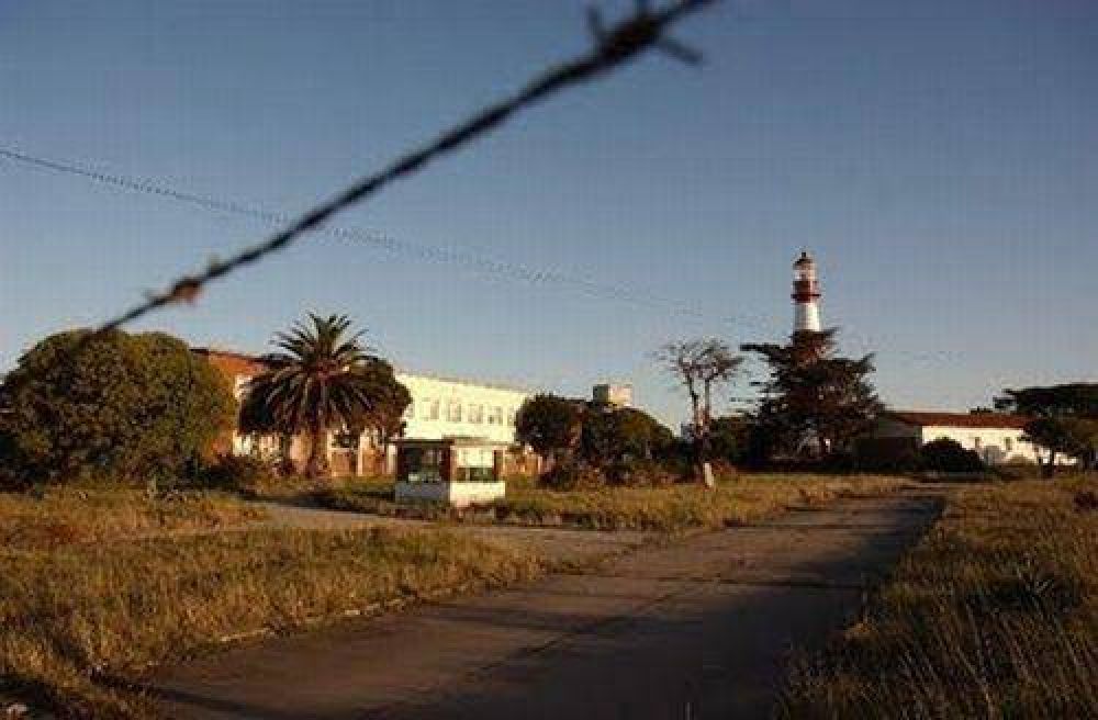 Avanza el proyecto que declara �Lugar Hist�rico� al predio del Faro