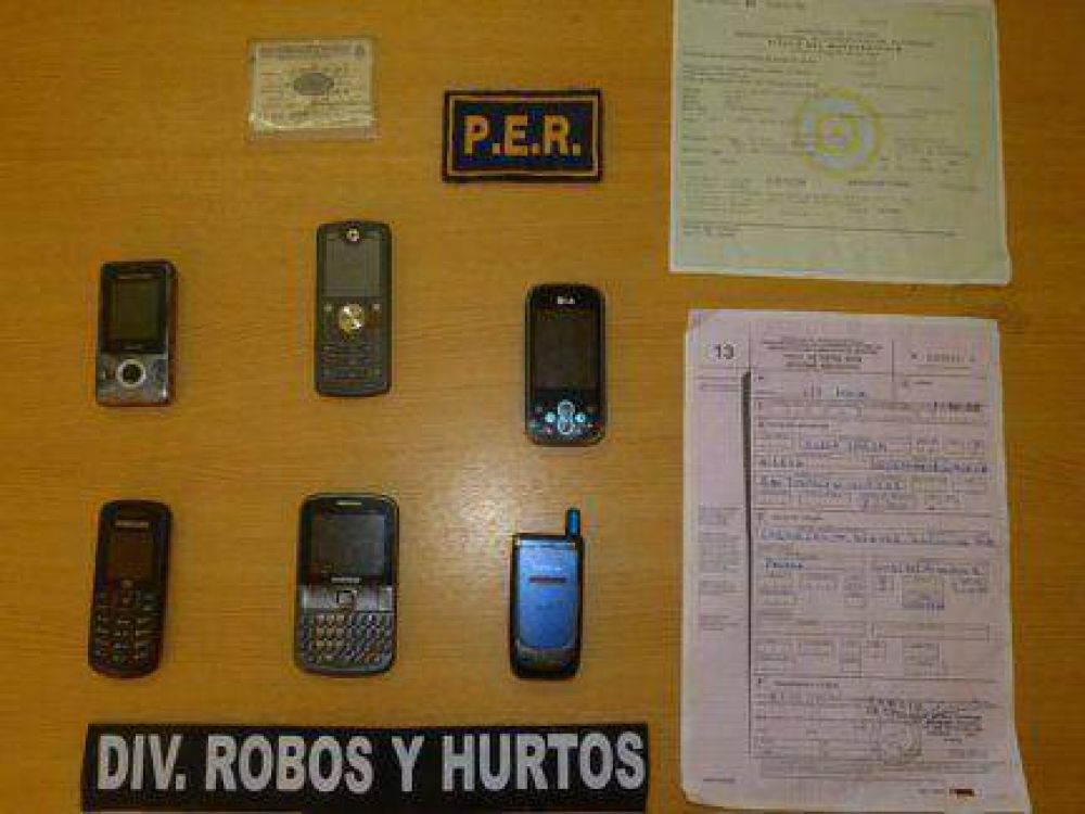 Una mujer de 42 a�os enamor� al hijo de su empleador y lo extorsion� 