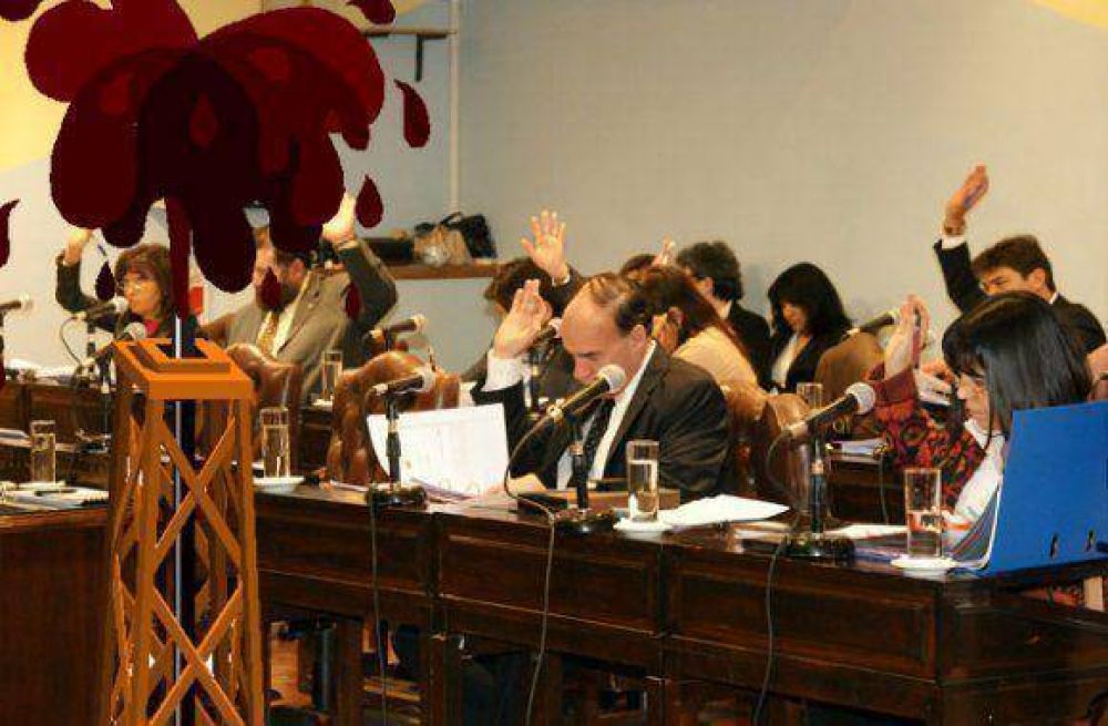 Tratan en sesi�n extraordinaria la renegociaci�n del contrato a la petrolera Roch por 14 a�os