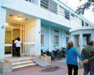 Detenidos por agresi�n a la polic�a; uno ten�a un cuchillo
