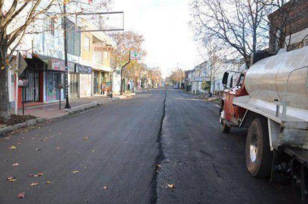 Los vecinos de Jun�n destacan la repavimentaci�n de Primera Junta