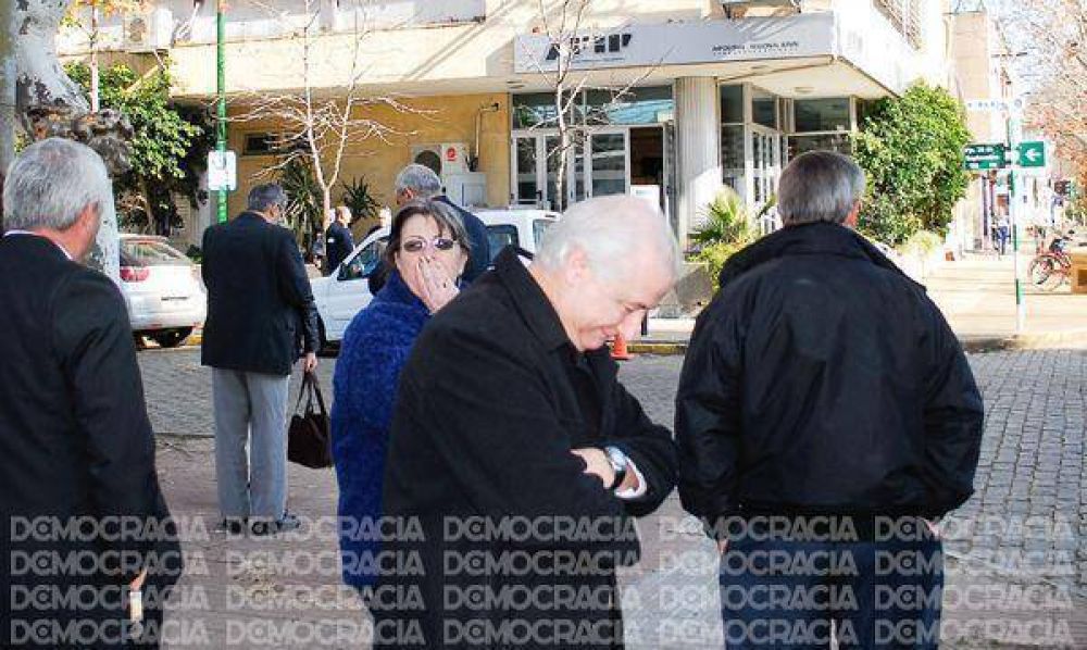 Revuelo y desconcierto por una amenaza de bomba en la sede de la Afip de Jun�n