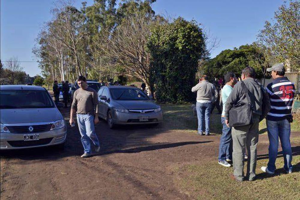 Se entreg� otro integrante de la banda que robaba soja