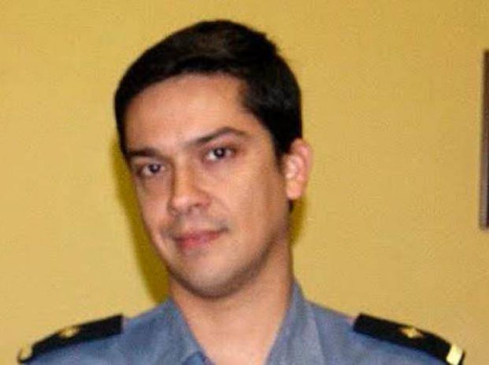 Piden la captura de un jefe de la ex Drogas y detienen a un subcomisario