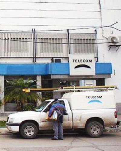 Telecom se comprometi� a mejorar sus servicios