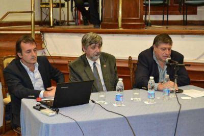 Se llev� a cabo la Jornada sobre el Ambiente y la Abogac�a de inter�s social