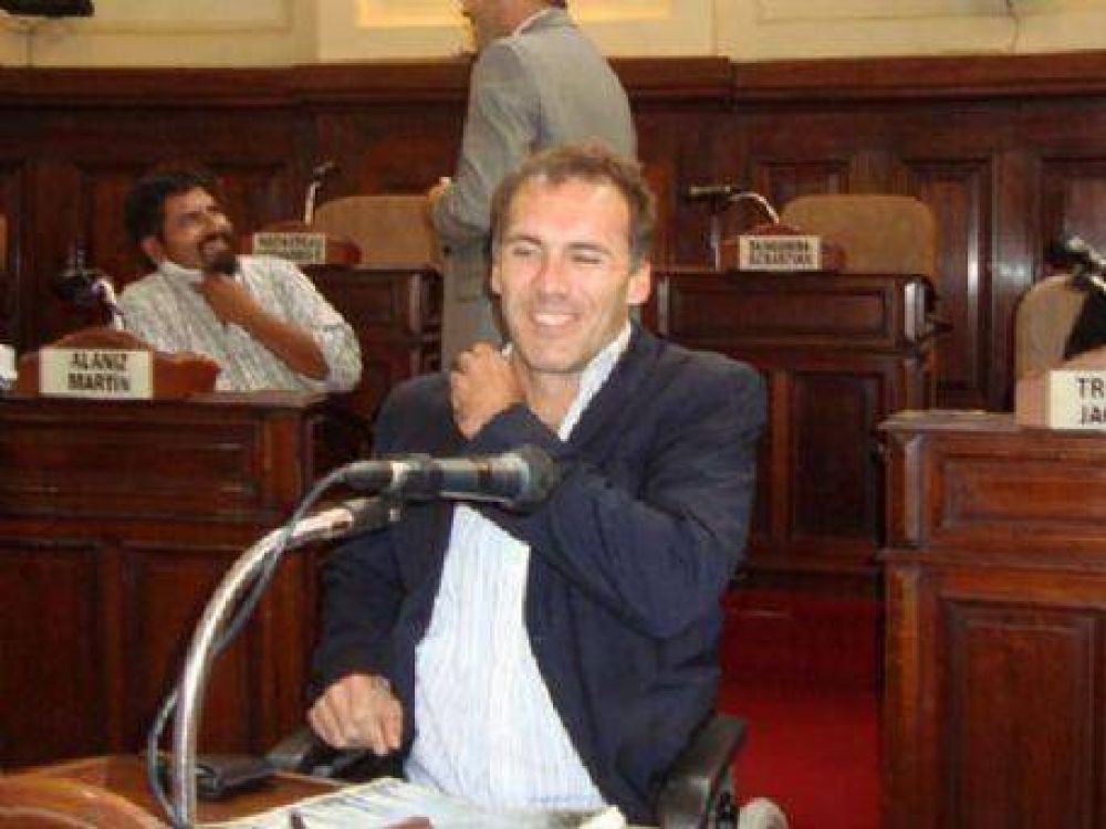 Julio Irurueta: Por ah se prioriz una estrategia nacional, por encima de los armados locales