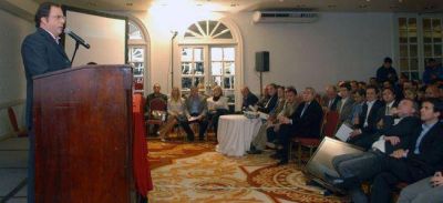 Giustozzi anunci� que el Frente Renovador buscar� que vuelva el fondo del conurbano