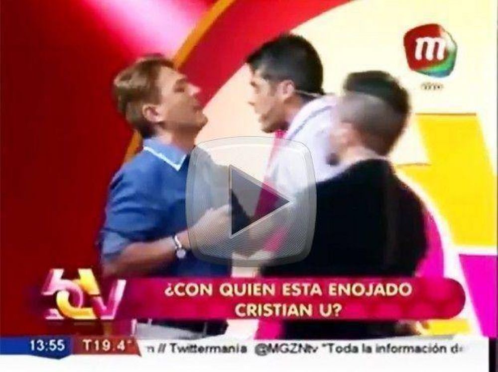 Cristian U y Daniel G�mez Rinaldi casi terminan a las pi�as
