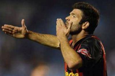 Solo faltan detalles para que Emmanuel Gigliotti sea nuevo jugador de Boca