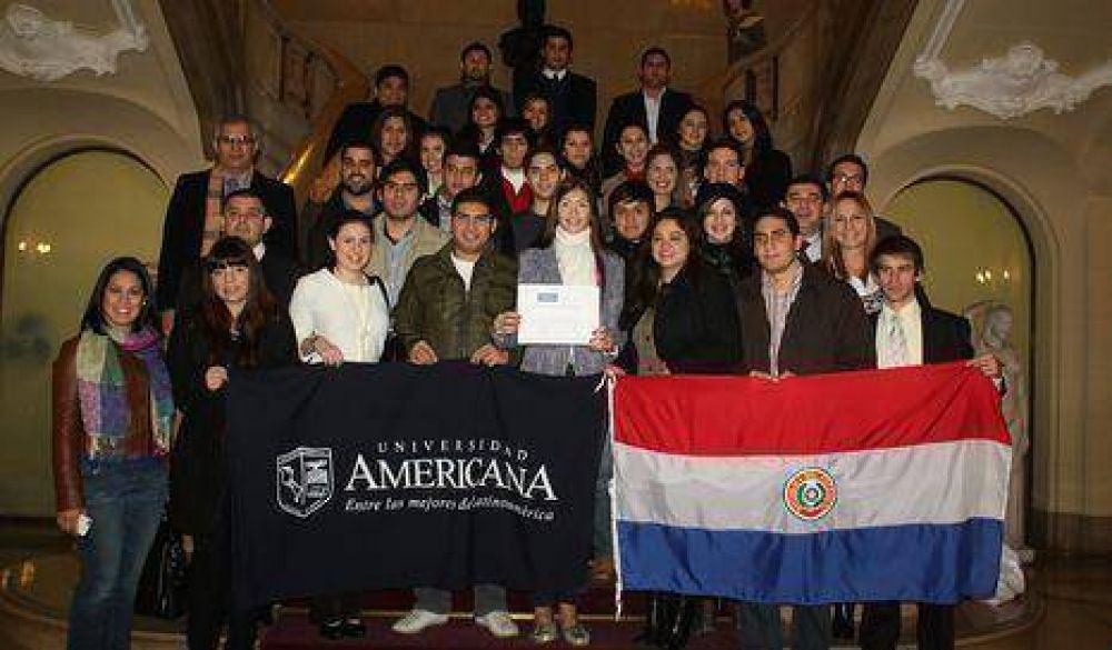 "Es importante apostar a los j�venes"