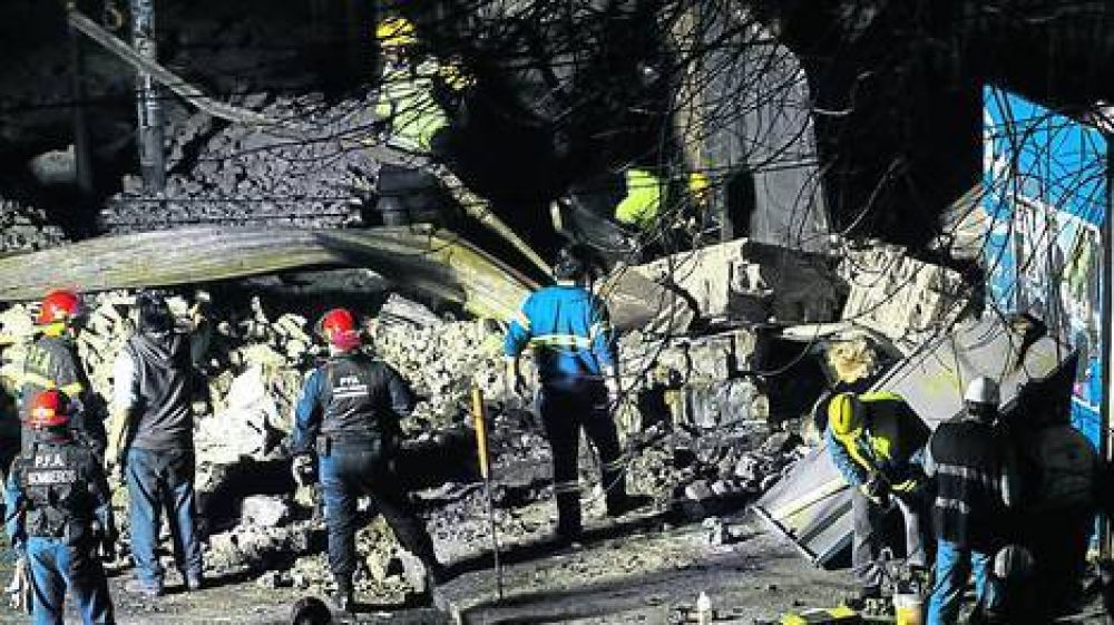 Se derrumb� una medianera en Caballito