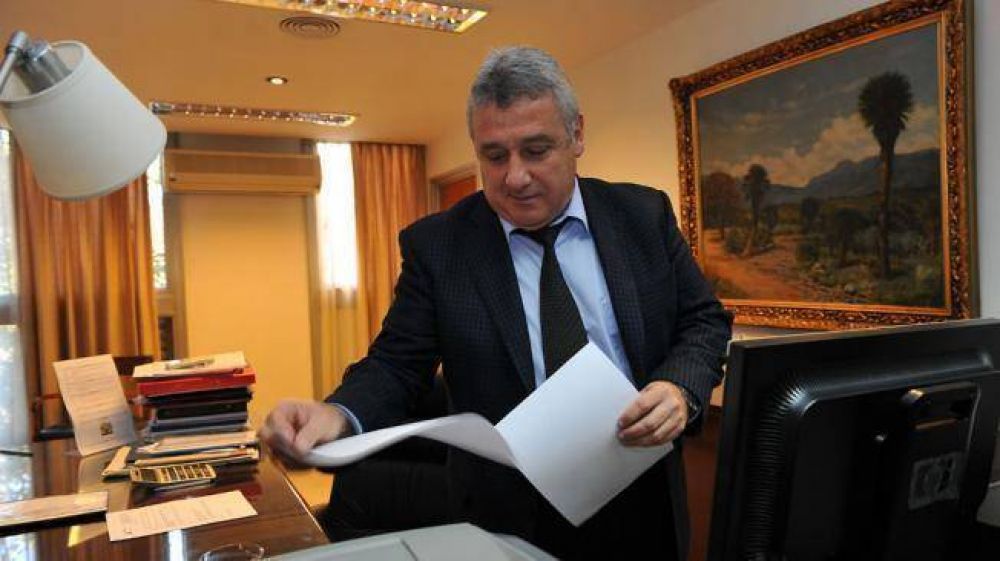Elettore, con lupa fiscal sobre los Cedin