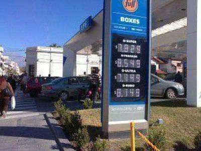 Seg�n el presidente de la C�mara de Expendedores de Jujuy �YPF es la que va marcando la cancha�