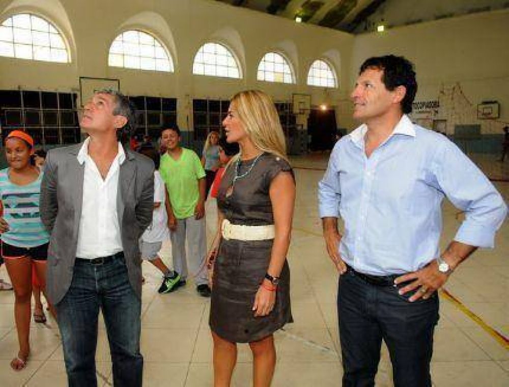 Las promesas de Curuchet terminaron en la banquina: Retomar�n las clases en el CEF
