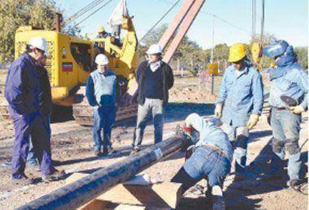 ELaRGas destac� el avance en la construcci�n de la nueva red