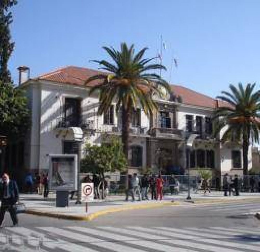 Uno de cada dos trabajadores riojanos es empleado estatal