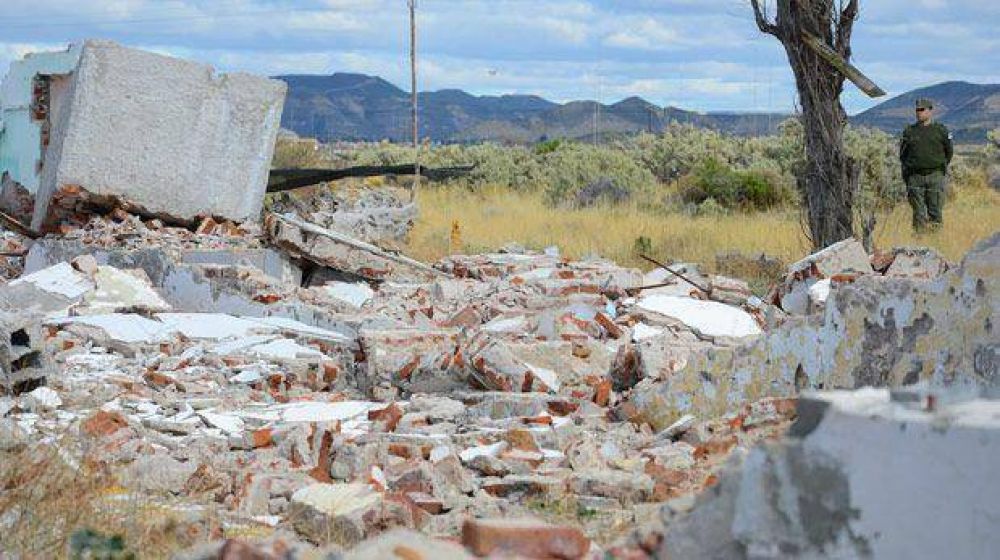 Crear�n un �Espacio de la memoria� en cercan�as del aeropuerto Mosconi