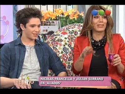 Juli�n Serrano estuvo en el programa 'La Pelu' de Telefe