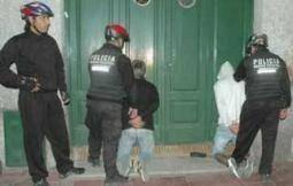 Reclaman que se modifique el C�digo de Contravenciones Policial