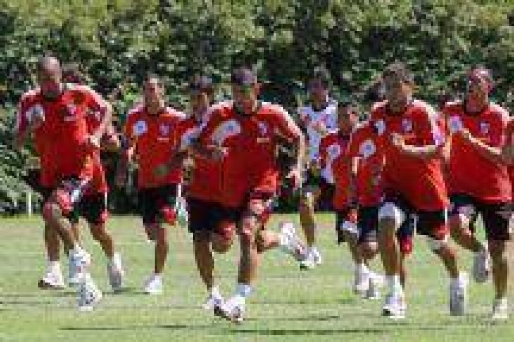 River en Salta: Jugar� dos amistosos contra Juventud Antoniana y Gimnasia y Tiro