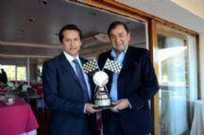 Miguel Isa se reuni� con el piloto salte�o Pablo Ale