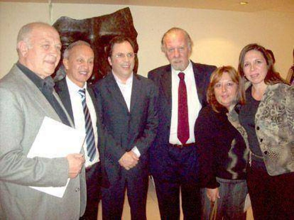 Armando Bertolotto encabezar� la lista de concejales de Sergio Massa en Avellaneda