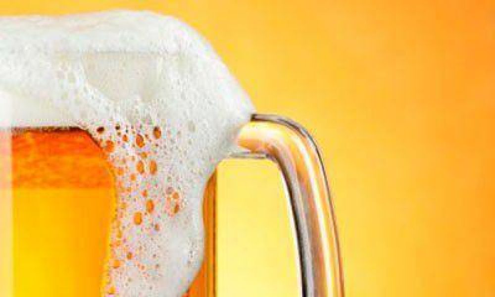 Repudian una publicidad de cerveza mendocina por discriminatoria y sexista