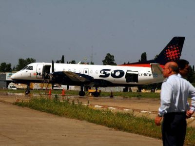 Por un paro nacional de pilotos, no salen ni llegan vuelos a Rosario de la aerol�nea Sol