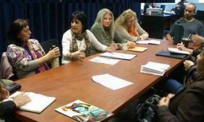 Impulsan iniciativas para involucrar a los chicos en el reciclaje solidario