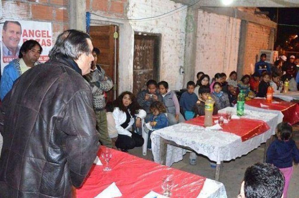 Rozas propone eliminar el IVA de la canasta b�sica de alimentos
