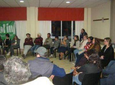 Encuentro de la militancia de KOLINA y la Eva Per�n