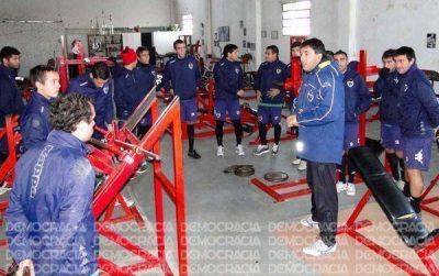 Sarmiento volvi� a las pr�cticas