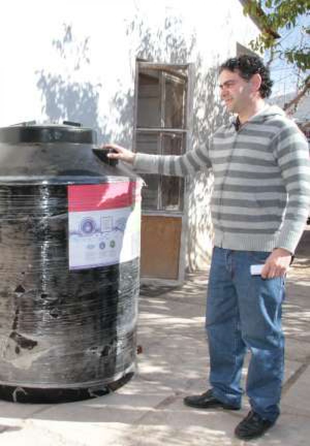 Albard�n: 300 familias se quedaron sin agua potable